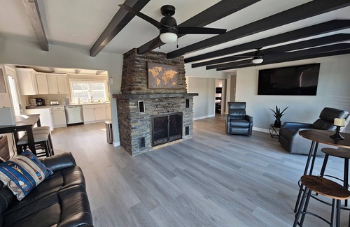 Voluntown House | New Lakefront Home, Fully Furnished, Beautiful Views, Central to Attractions