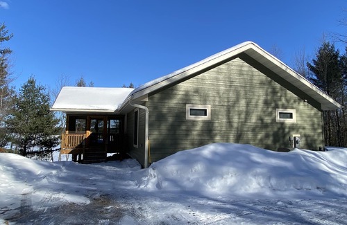 Eagle River House | New Listing ~ Secluded Chain Of Lakes Lakefront House ~ Great Dock