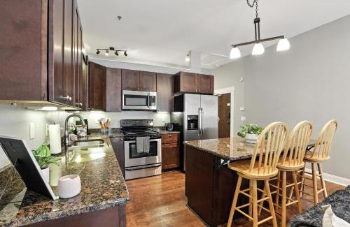 Athens Apartment | NEW LISTING The Townie Retreat - Walk to Stadium