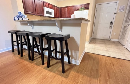 Davenport Apartment | New Listing! Tuscana Resort, 11mi to Disney & 18mi to Universal - FS381569