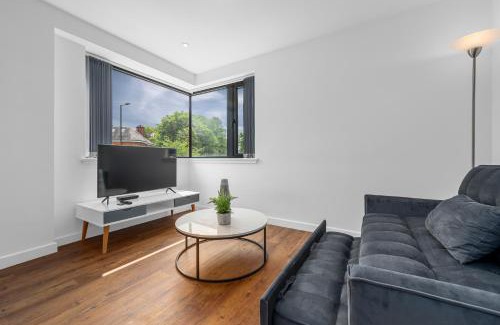 Withington Apartment | New listing - Wilmslow Road Haven Sleeps 4 - Perfect for long stays