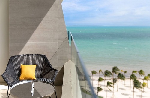 Punta Sam Resort | * NEW * Luxury Studio in Desirable Garza Blanca Resort