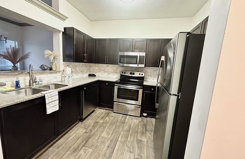 Atlanta House | NEW Luxury Vinings Townhome Perfect for Families