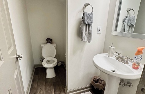 Atlanta House | NEW Luxury Vinings Townhome Perfect for Families