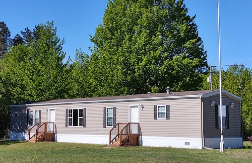 Bear Lake House | New mobile home on 10 acres