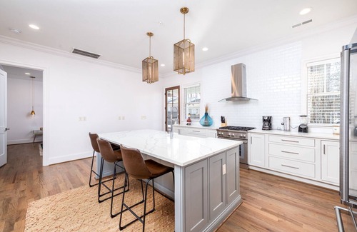 Oakhurst House | New Oakhurst Cottage # 1 Charlotte