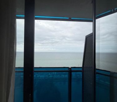 New Boulevard Hotel | New Orbi City Towers