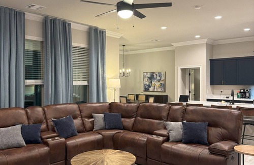 Lake Charles House | NEW PetFriendly Extended Stays Welcome