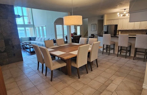 Walden on Lake Conroe House | New Private Pool Waterfront 5BR/5.5BA Home w/2 Docks