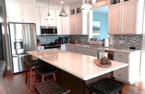 Alden House | NEW RENTAL - TORCH LAKE Alden home