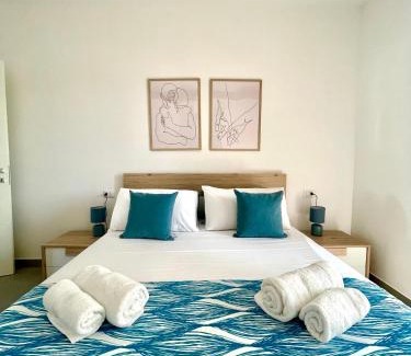 Alba Adriatica Apartment | NEW Seaside Luxury Suite 2 Camere, 2 Bagni, Box Auto Gratuito2 Bdr, 2 Bathrooms Free Indoor Parking