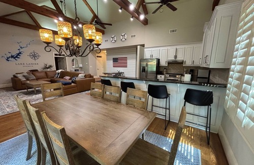 Dawsonville Cabin | New! Slice of Paradise on Lake Lanier