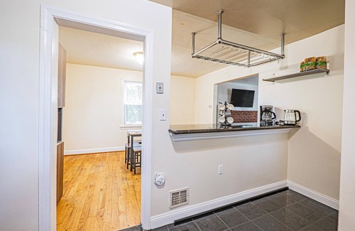 Berwyn House | NEW Spacious 5-bedroom house in College Park near UMD!