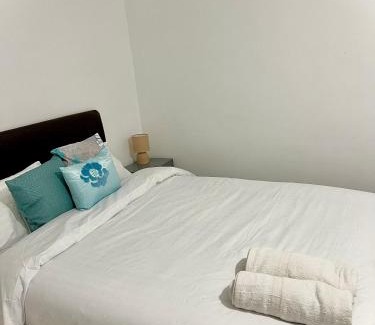Ecclesfield Apartment | NEW Spacious 6 Guests House Sheffield WIFI Parking