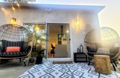 Sherman Oaks Cottage | NEW! Spiral Pine Retreat, your Los Angeles getaway!