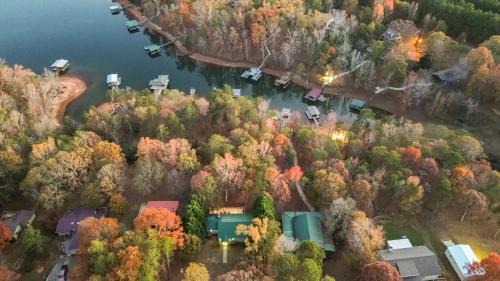 Reed Creek House | New to listing Dorsey Dock Retreat w Dock