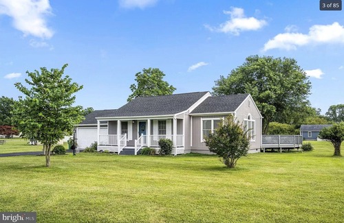 Sun Ridge Cottage | New to VRBO! Cozy cottage close to everything!