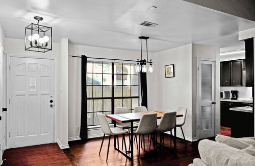 Waters Park House | New Two Unit Property in North Austin I Sleep 14