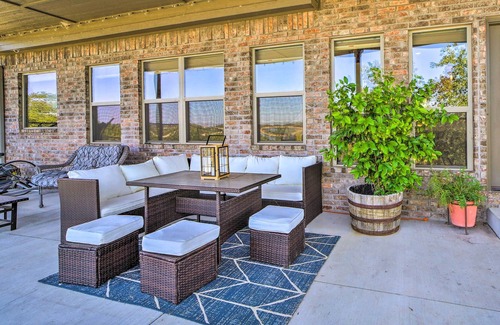 Sand Springs House | NEW Waterfront Family Getaway: Hike, Bike + Kayak!