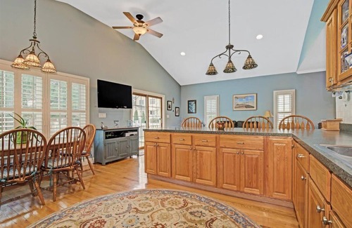 Spring Lake Heights House | Newer house (2008)House close to Spring Lake and Belmar Beaches