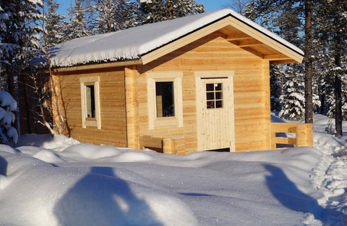 Arvidsjaur House | Newly built holiday home with boat in the wilderness