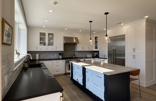 Katama House | Newly Built Luxurious Katama Home with Heated Pool - Minutes from South Beach!