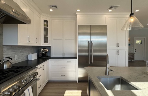 Katama House | Newly Built Luxurious Katama Home with Heated Pool - Minutes from South Beach!