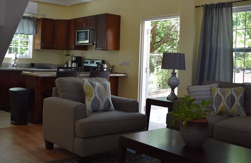 Gate Park Apartment | Newly built tranquil and serene, beautifully appointed two storey villa.