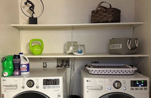 Nut Tree Apartment | Newly Furnished, Private 1 Bedroom, 1 Bath with Laundry Room & WiFi in Vacaville