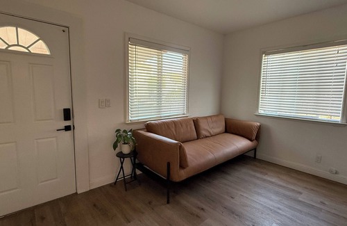 Northside House | Newly remodel 2B/1B by Japantown, parking & W/D