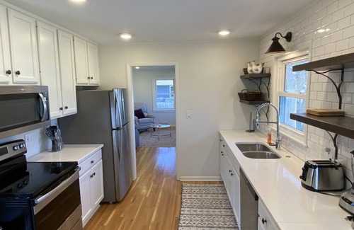 Rochester House | Newly Remodeled Home 1 mile from Mayo Clinic