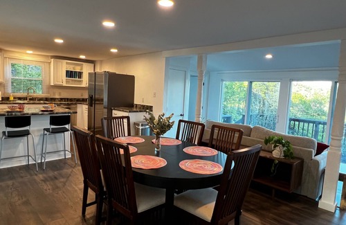 Mount Holly Cottage | Newly Renovated 2BR Waterfront Cottage with Dock