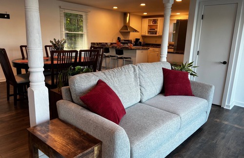 Mount Holly Cottage | Newly Renovated 2BR Waterfront Cottage with Dock