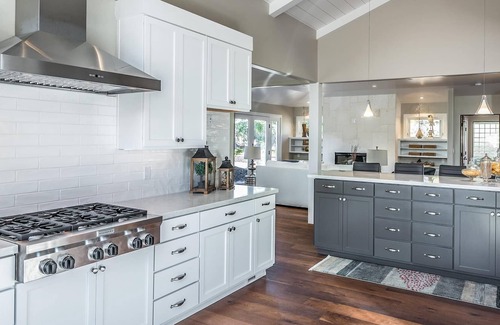 Hatton Fields House | Newly renovated Carmel 3 bed 3 and a half bath