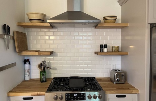 Brunswick House | Newly renovated house in quiet neighborhood - 3 bed, 2 bath house