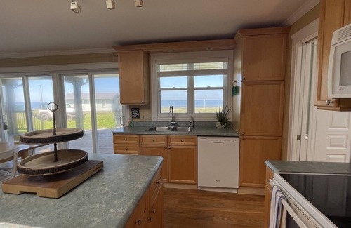Savage Harbour Cottage | Newly Renovated North Shore Oceanfront Cottage In Savage Harbour