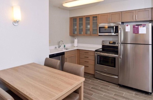 North Los Altos House | NEWLY RENOVATED ROOM IN PALO ALTO NEAR STANFORD