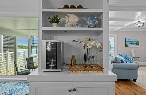 Morehead City House | NEWLY RENOVATED Sound Front Home with Dock in Downtown Beaufort, NC (Creek Watch)