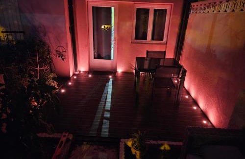 Vitrolles Apartment | Ni 100%Gite,Ni100% loc chez Kheira&Pascal