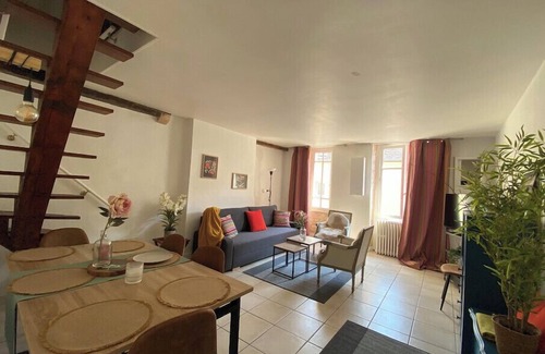 Saint-Nicolas Apartment | Nice 3 rooms near the city center of Caen