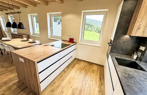 Smrzovka Apartment | Nice apartment for 12 guests with WIFI, TV and terrace