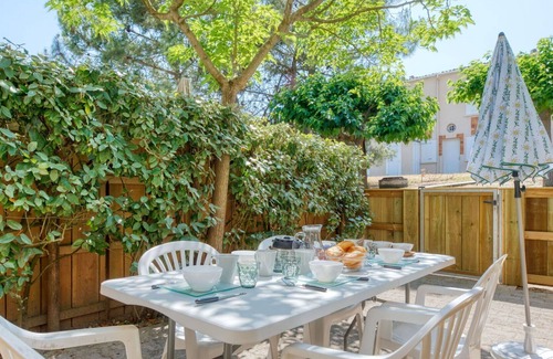 Carcans Plage Apartment | Nice apartment for 6 people with WIFI, TV, terrace and parking