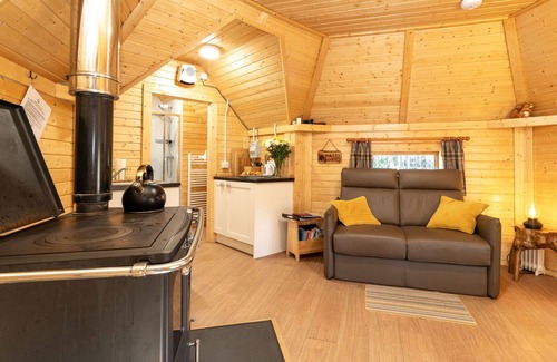 Logie Coldstone Apartment | Nice apartment for 3 people with terrace and pets allowed