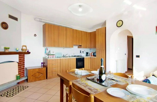 Consiglio di Rumo Apartment | Nice apartment for 4 guests with WIFI, TV, balcony, pets allowed and parking