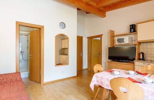Solda Apartment | Nice apartment for 5 guests with WIFI, TV, terrace, pets allowed and panoramic view