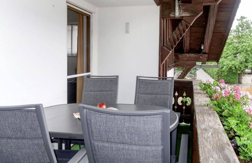 Grins Apartment | Nice apartment for 5 people with WIFI, TV and balcony