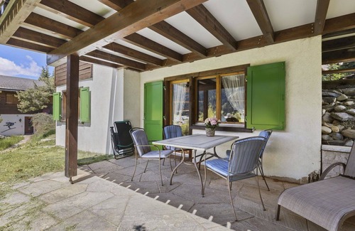 Churwalden Apartment | Nice apartment for 2 guests with WIFI, TV, balcony and pets allowed