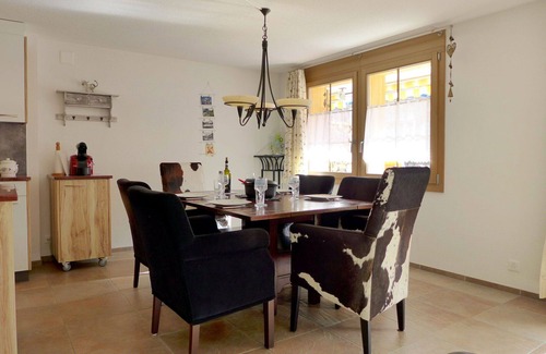 Kandersteg Apartment | Nice apartment for 4 guests with WIFI, TV, terrace and panoramic view