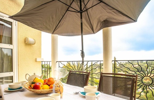 Cap Esterel Apartment | Nice apartment for 4 guests with WIFI, pool, TV, terrace and pets allowed