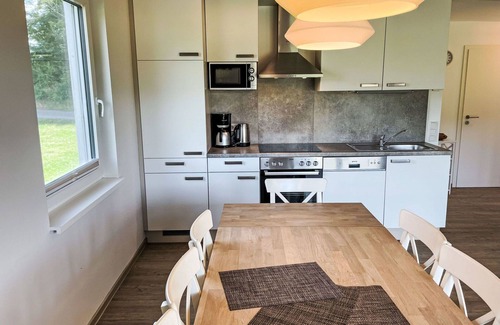 Hechthausen House | Nice apartment in villa for 8 people with WIFI, pool, TV, terrace and pets allowed